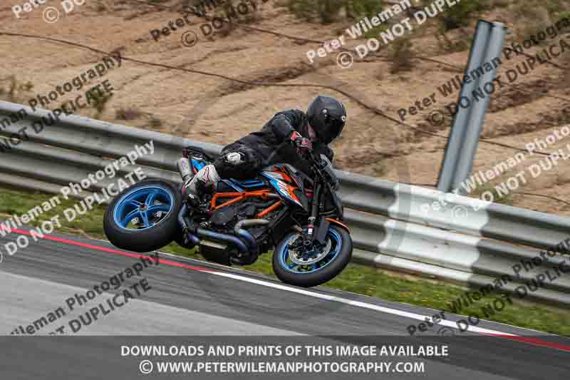 cadwell no limits trackday;cadwell park;cadwell park photographs;cadwell trackday photographs;enduro digital images;event digital images;eventdigitalimages;navarra;no limits trackdays;peter wileman photography;racing digital images;trackday digital images;trackday photos